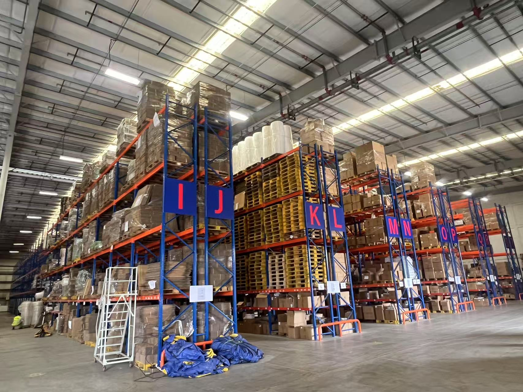 企業(yè)倉儲管理服務(wù)商——星力云倉一站式解決方案